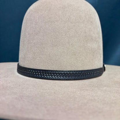 Austin Accent Leather: 1/4” Cross Weave