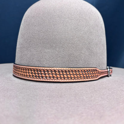 Austin Accent Leather: 1/2” Cross Weave