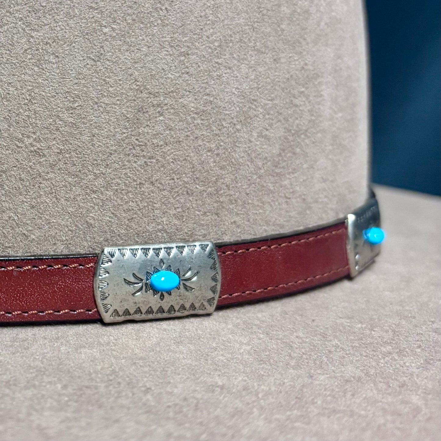Austin Accent - Iron and Turquoise