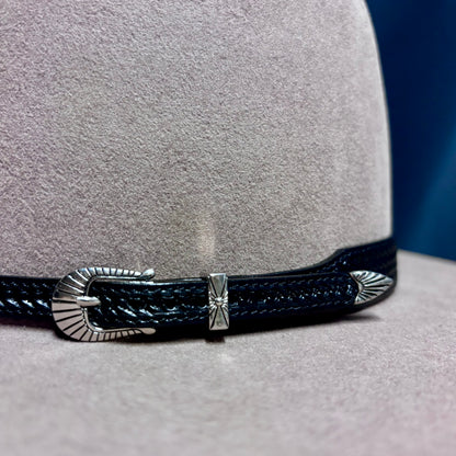Austin Accent Leather: 1/2” Cross Weave