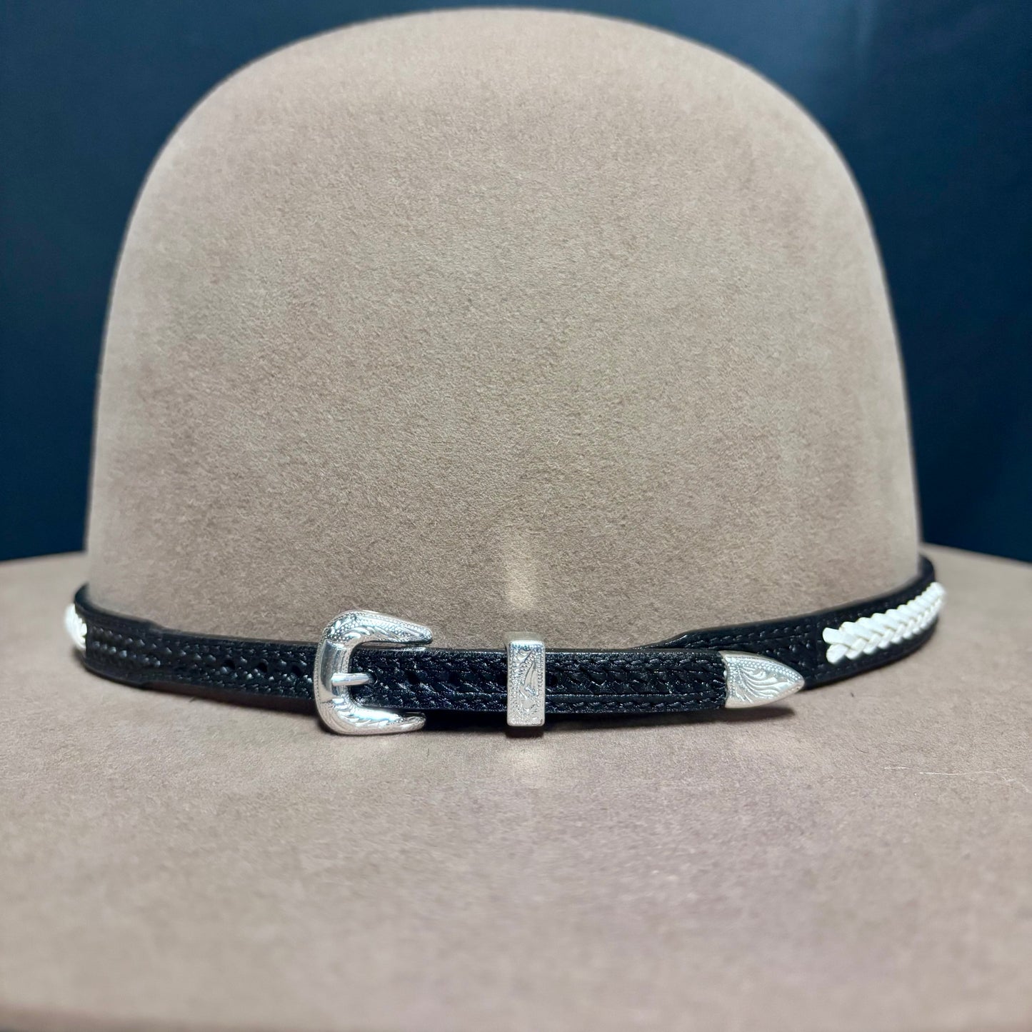 Austin Accent Leather: Cross Weave - White Braid