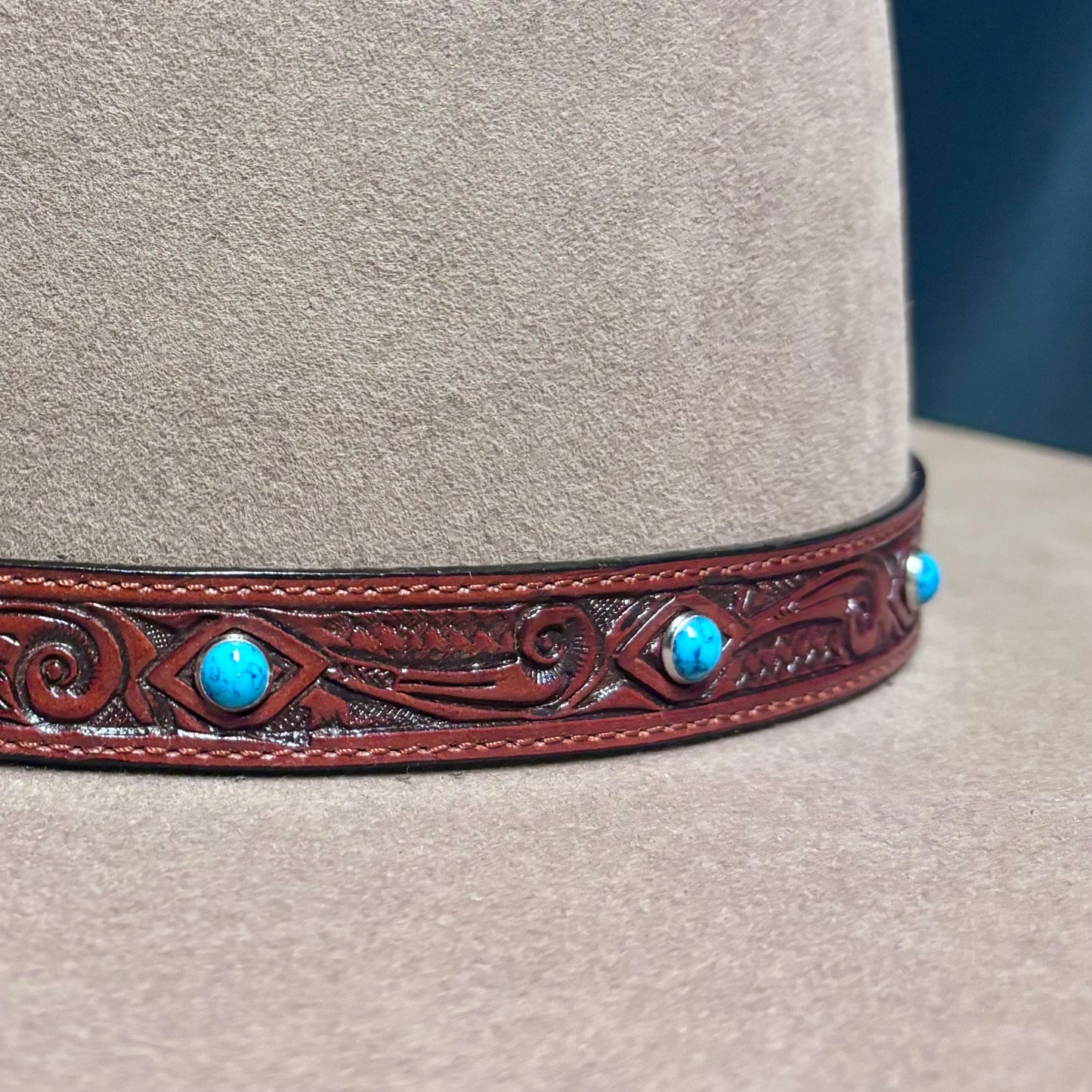 Austin Accent - Rose and Stone