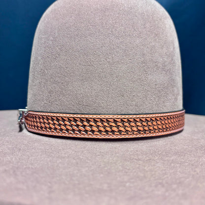 Austin Accent Leather: 1/2” Cross Weave