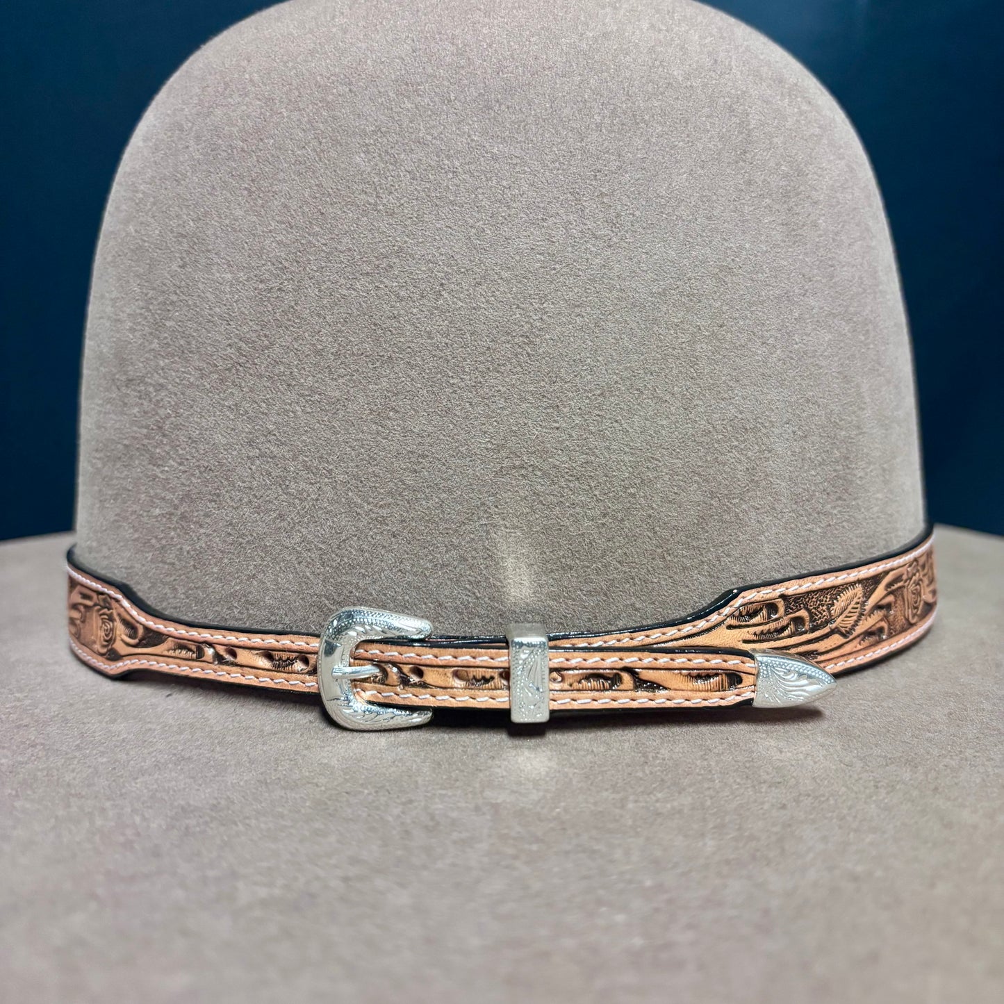 Austin Accent Leather: Rose