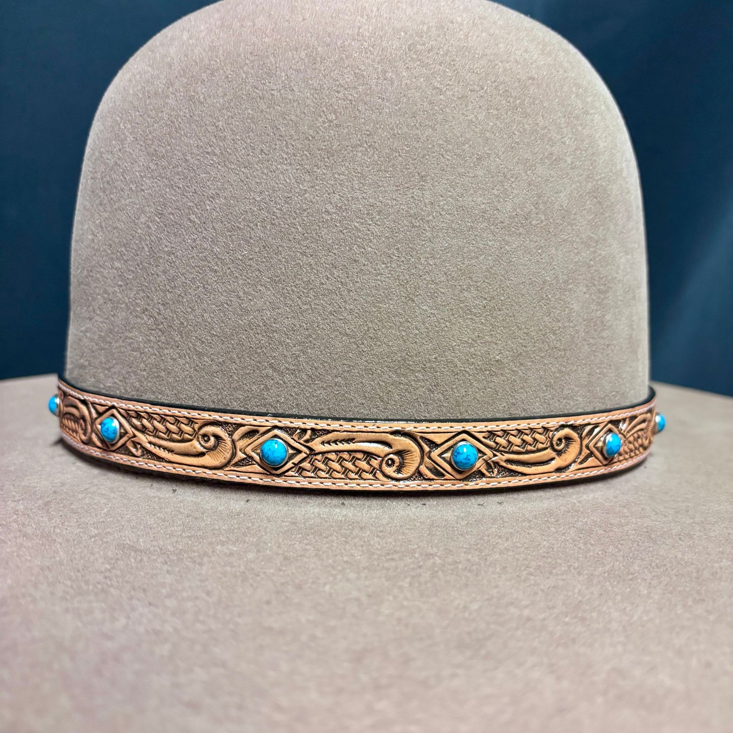Austin Accent - Rose and Stone